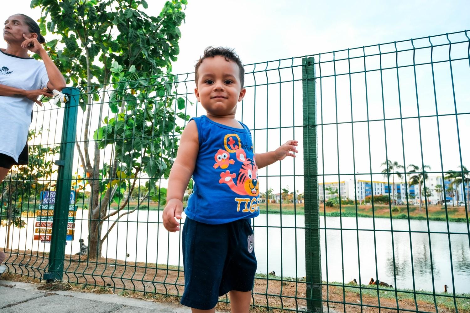 O pequeno Rafael Filho foi conhecer o parque com os avós e se encantou pelos bichinhos que passeiam pelo parque