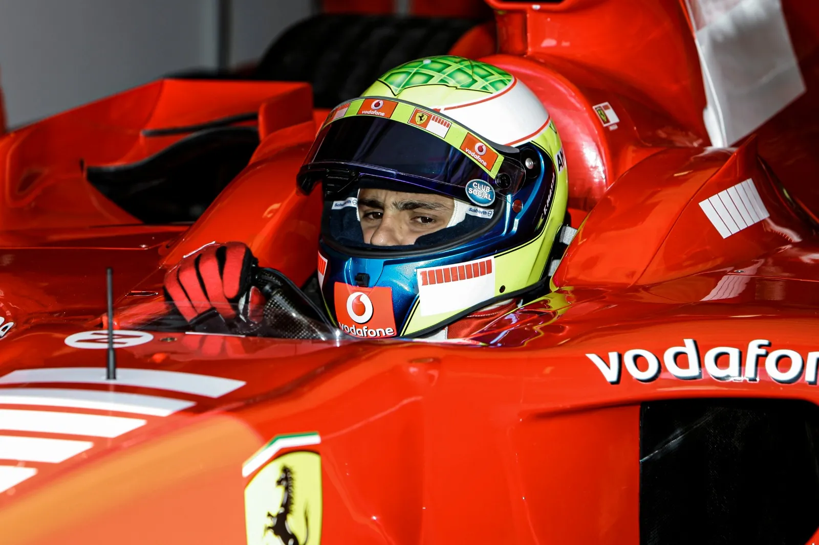 Felipe Massa era piloto da Ferrari em 2008 e disputou o título mundial de pilotos