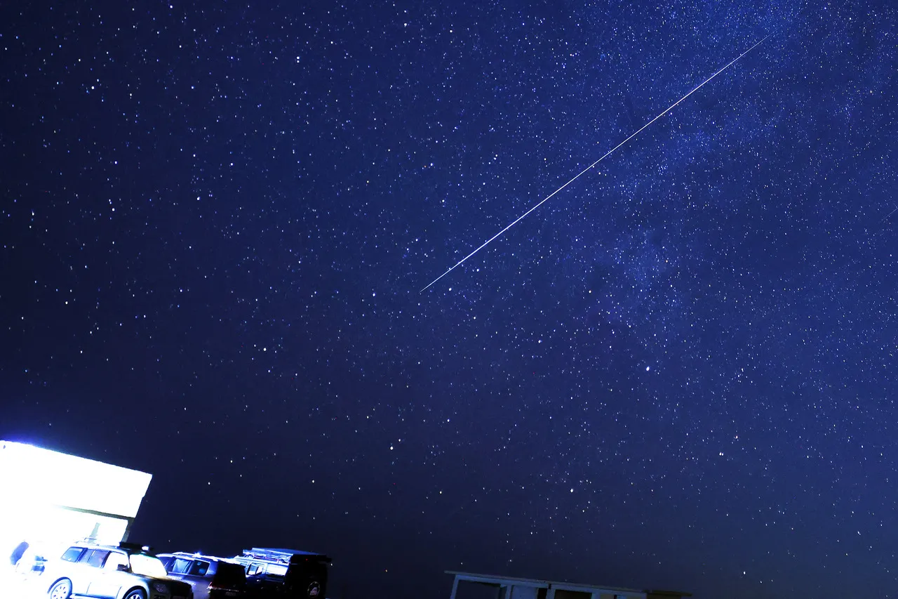 Os meteoros são observados próximos à constelação de Gêmeos, por isso o fenômeno é chamado de Gemínidas