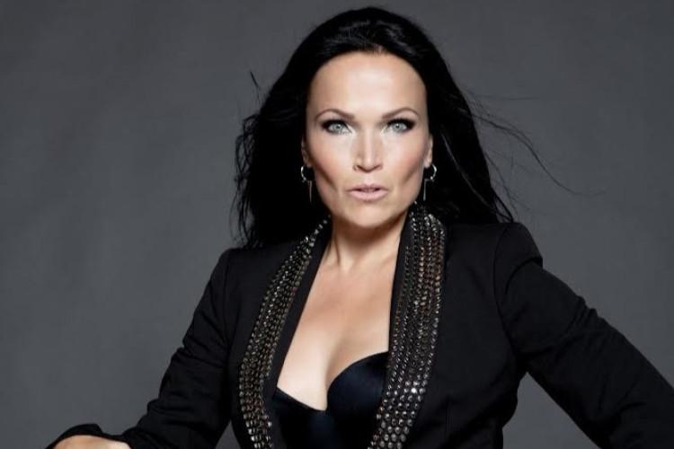 Tarja foi vocalista do Nightwish por quase uma década