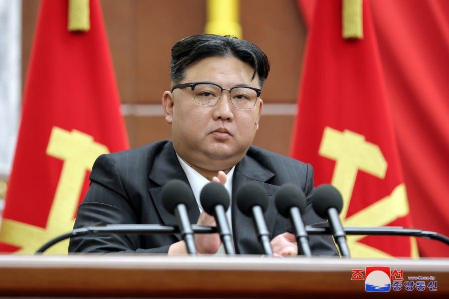 Kim Jong Un pede para que militares se preparem para guerra 'a