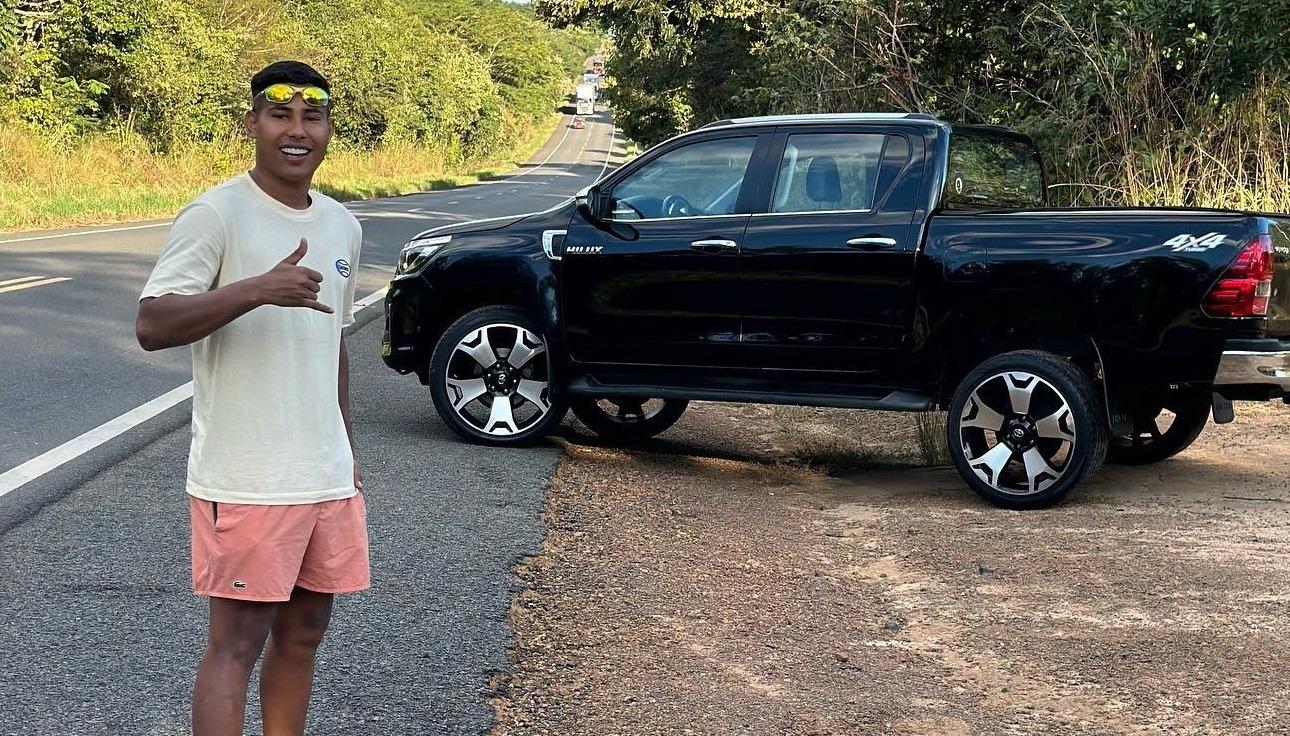 Influenciador é investigado por crimes de organização criminosa, lavagem de dinheiro e jogos de azar