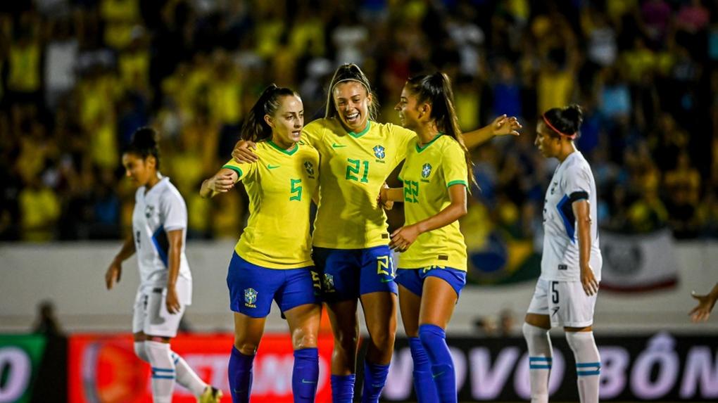 Seleção Brasileira feminina de futebol vai participar da 9ª edição da SheBelieves  Cup - Jogada - Diário do Nordeste