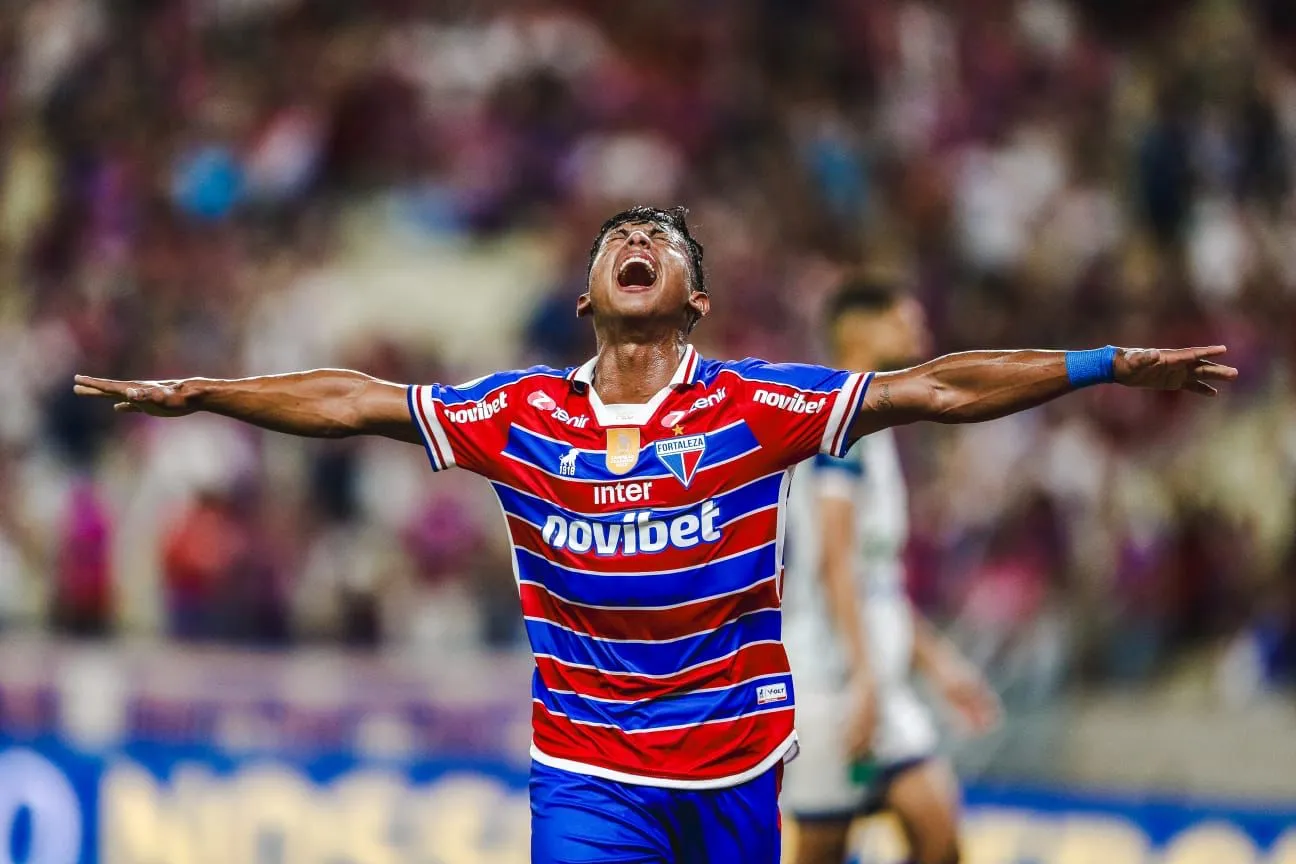 Kervin Andrade tem dois gols e três assistências pelo Fortaleza