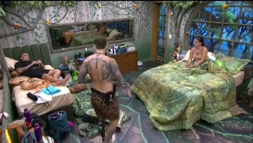 Participantes do Quarto Gnomo, Fernanda, MC Bin Laden, Juninho e Vinicius opinaram sobre o jogo de Isabelle e Davi