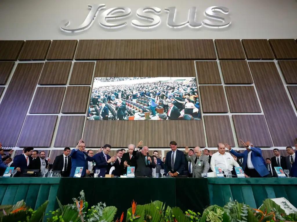 culto igrejas evangélicas impostos