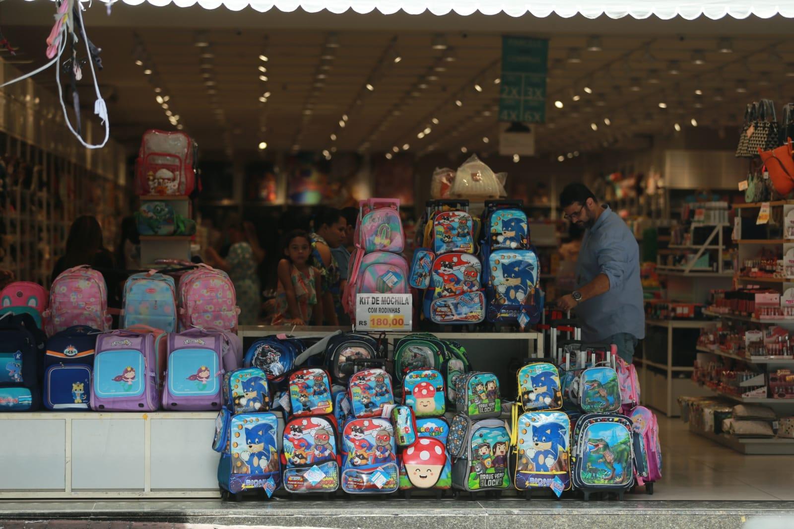 Do Brás para Salvador: Shopping ganha loja de roupas com peças do famoso  bairro de São Paulo