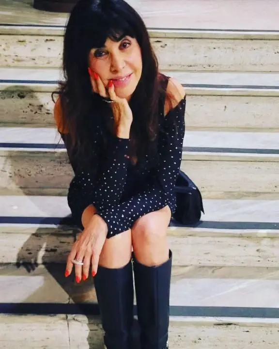 Atriz Cláudia Alencar