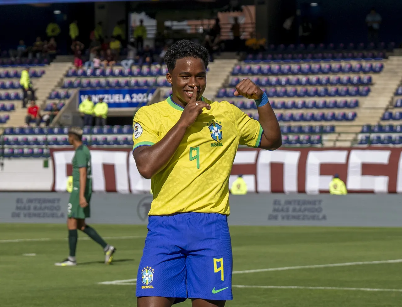 Endrick marcou o gol da vitória do Brasil logo no início da partida