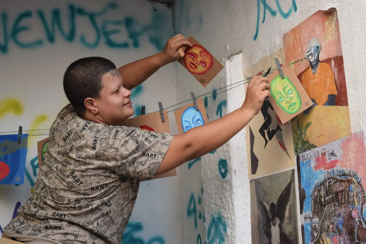 Primeiro evento realizado pelo coletivo contou com feira de economia criativa