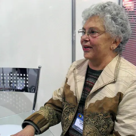 Joyce Campos Kornbluh