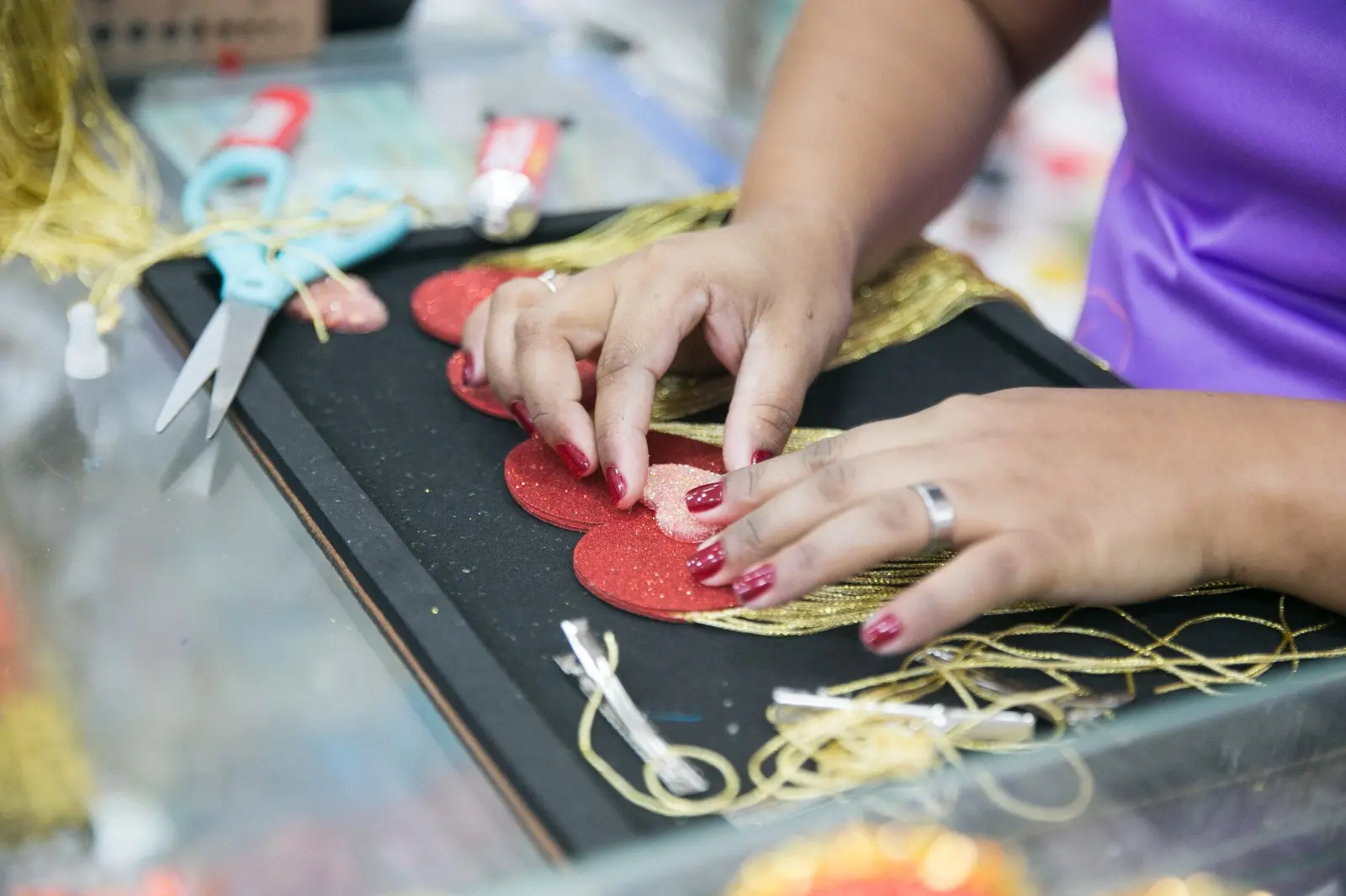 Depois de aplicado, espere enfeite secar