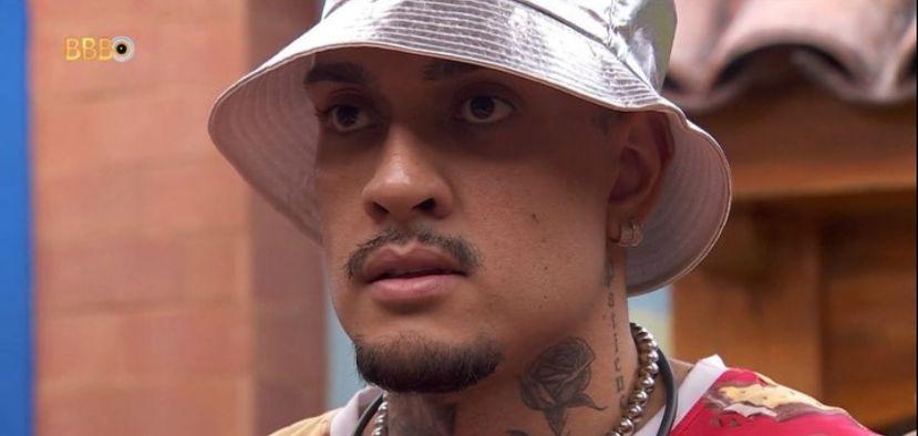 MC Bin Laden de chapeu