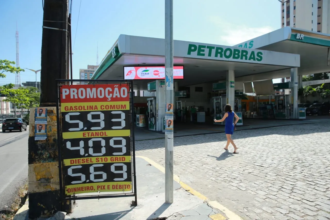 Posto Serv 100: compensa abastecer com etanol em detrimento da gasolina