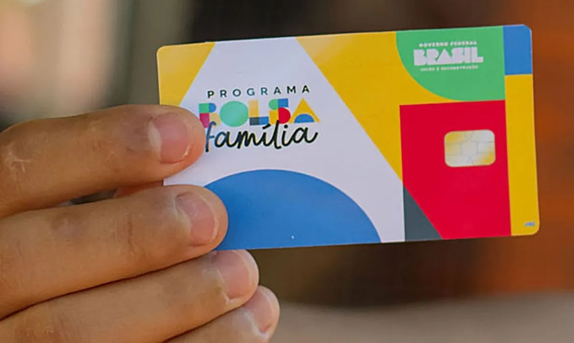 Bolsa Família beneficia mais de 347 mil famílias somente em Fortaleza