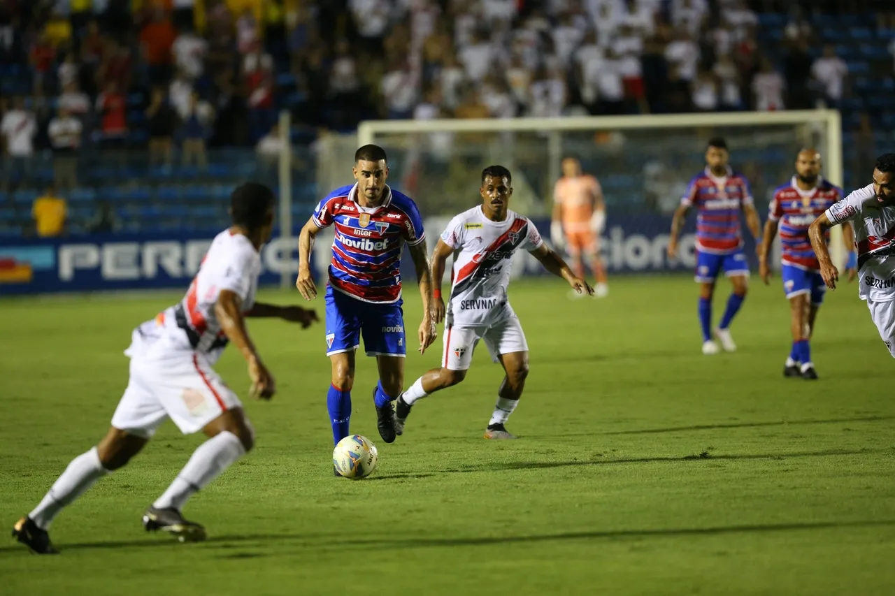 Fortaleza e Ferroviário vão se enfrentando no PV pelo Campeonato Cearense