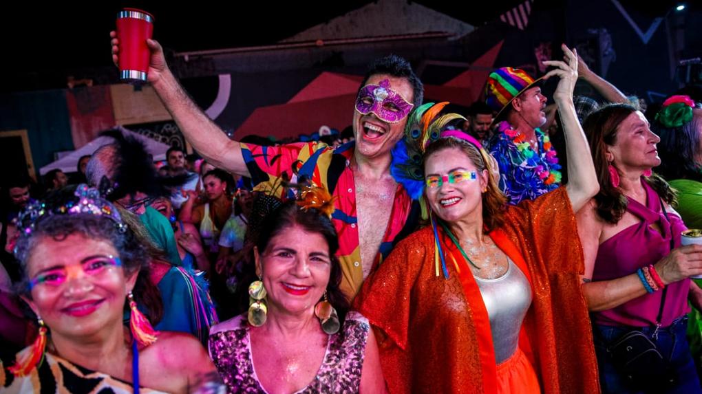 Bloquinho infantil e atrações nos oito polos animam o primeiro dia de Carnaval em Fortaleza