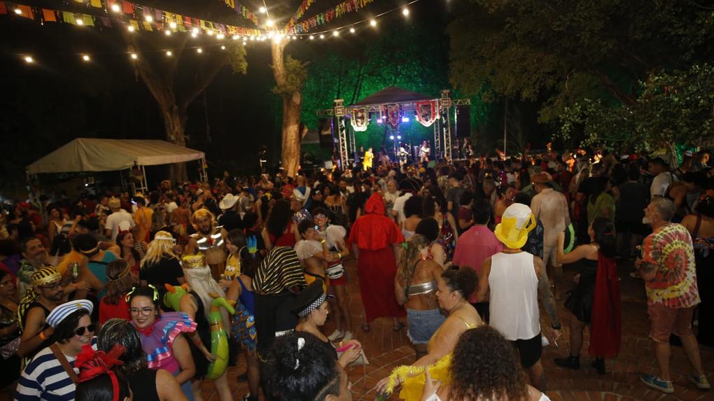 Theatro José de Alencar celebra o início do Carnaval de 2024