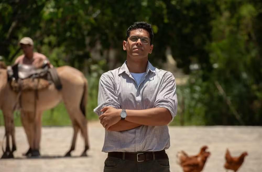 Renan Monteiro vive José Augusto em Renascer