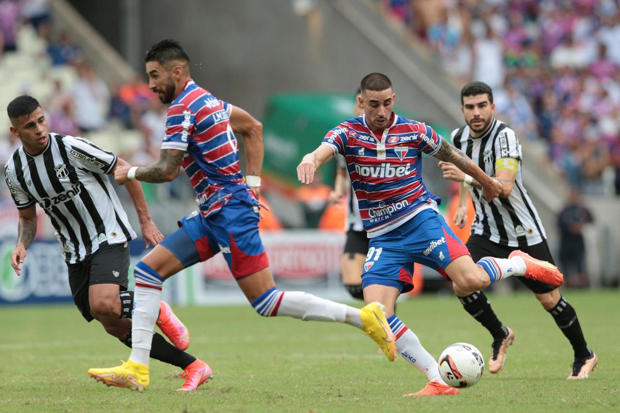 Foto de jogo entre Ceará e Fortaleza