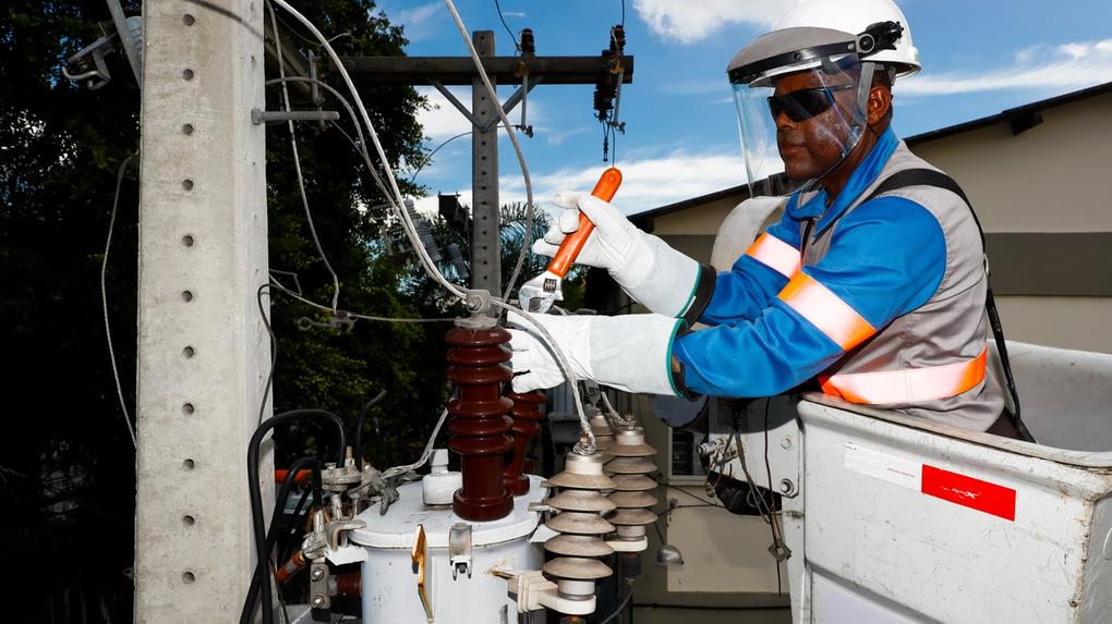 Enel quer expandir distribuição de energia para EUA e outros