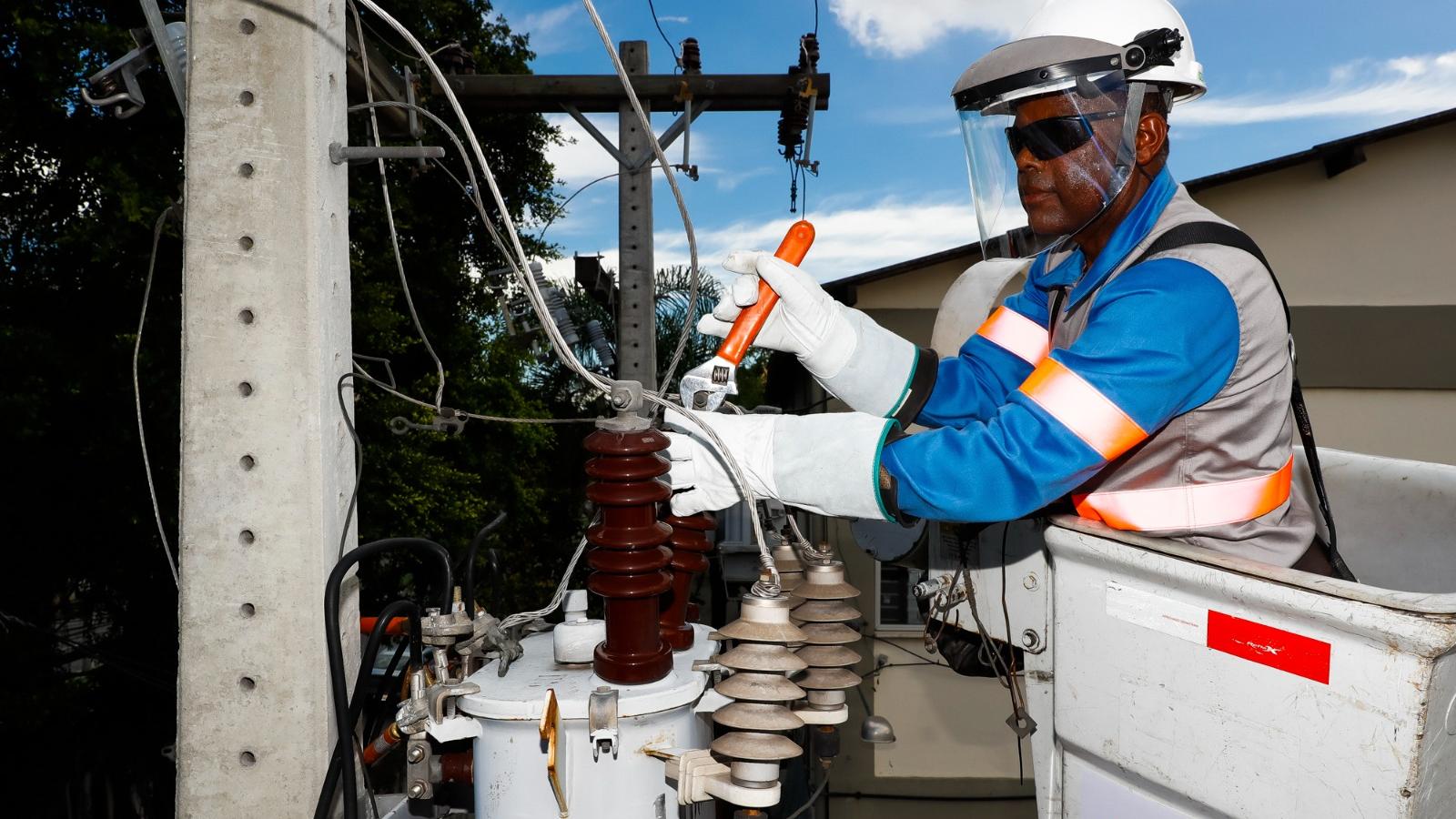 Enel Brasil e Governo da Bahia assinam acordo para a construção de