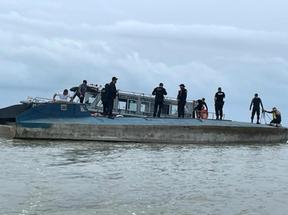 Meio de transporte foi encontrado por pescadores em praia no nordeste do Pará e apreendido pela polícia