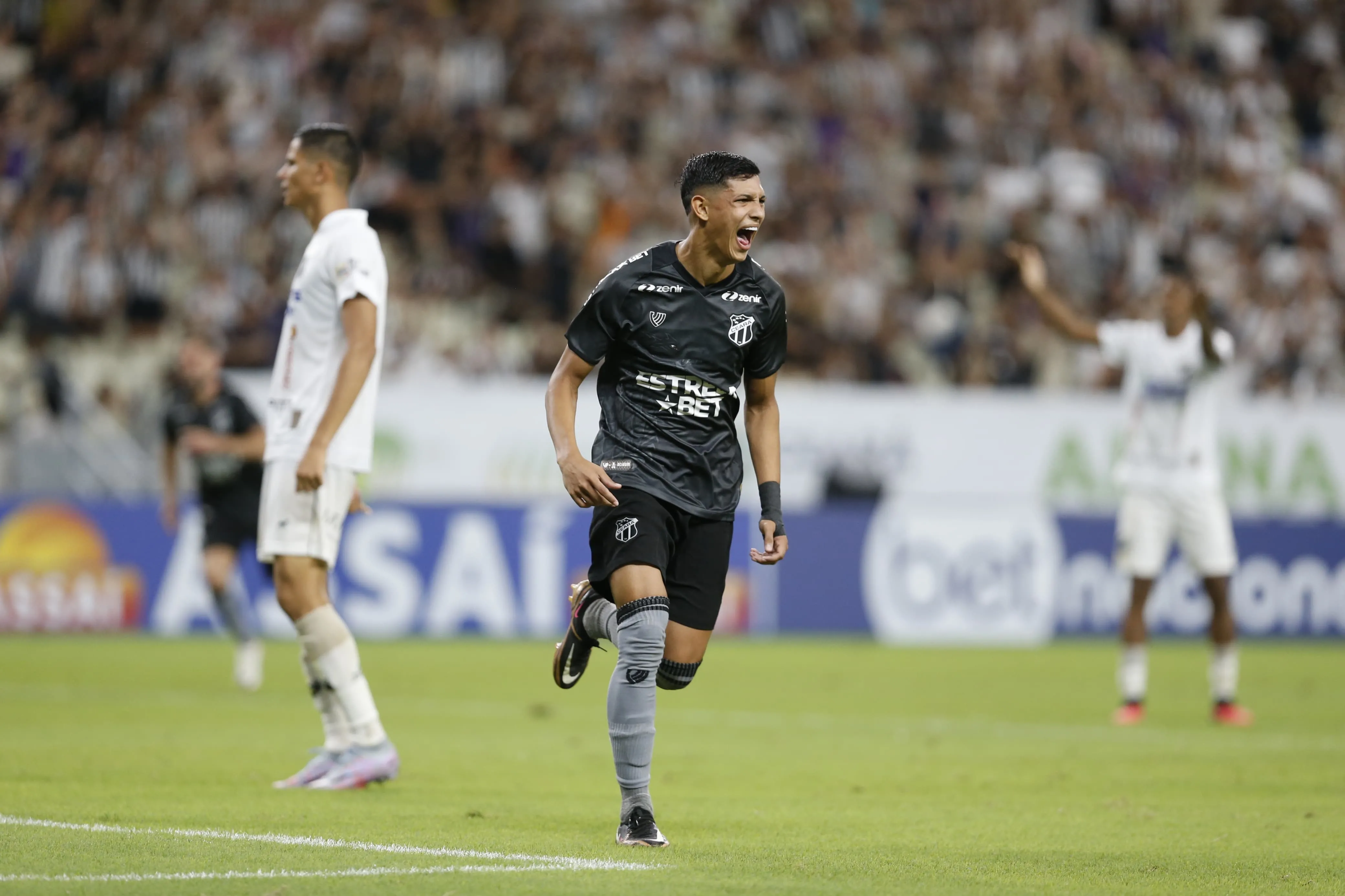 Erick Pulga chegou ao seu sexto gol na temporada.