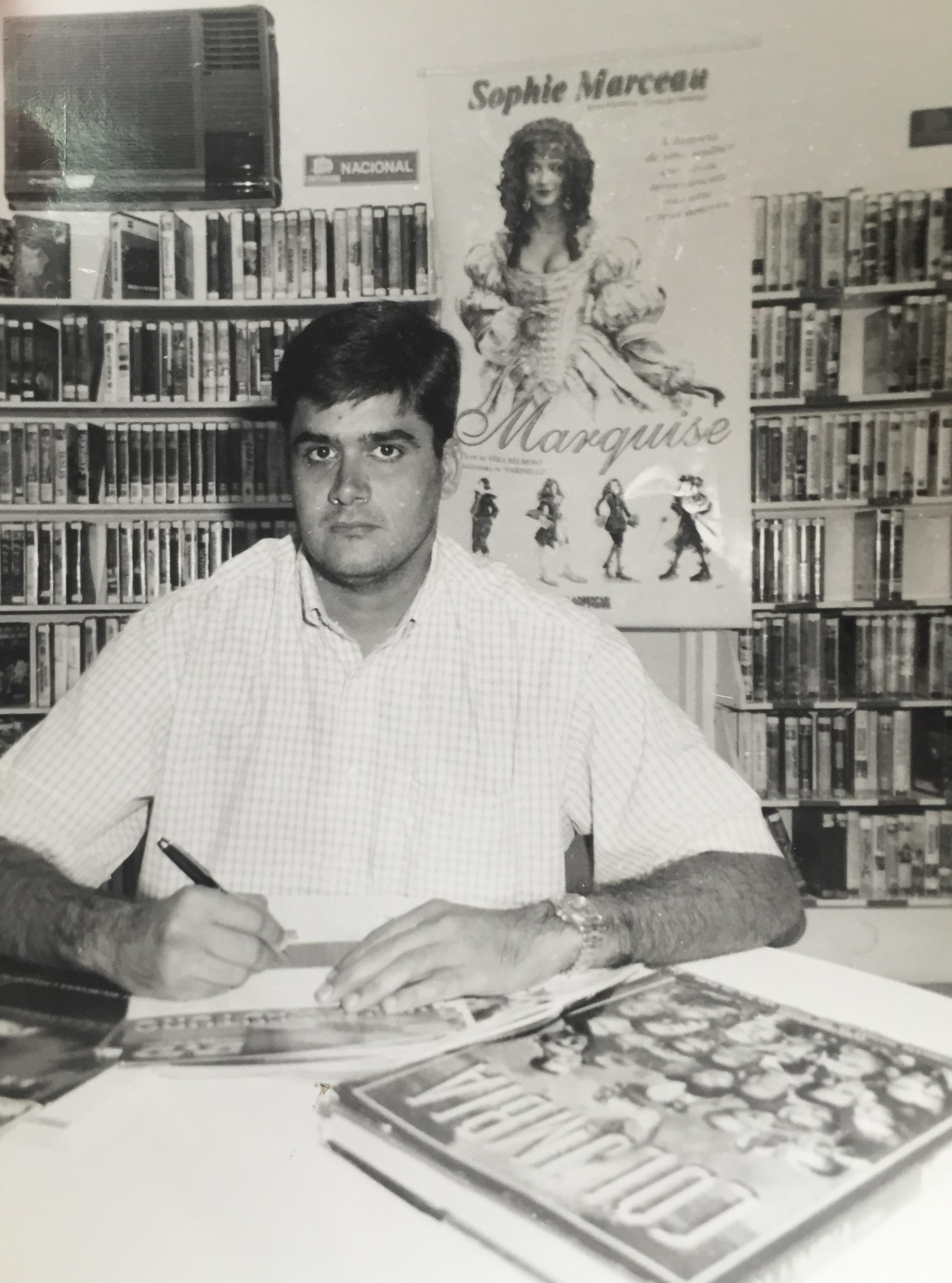 Marcelo Arrais na Distrivídeo em 1998