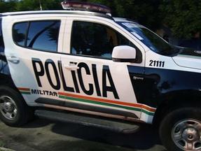 Polícia Militar, Polícia Civil e Perícia Forense estiveram no local do crime para colher informações sobre a chacina