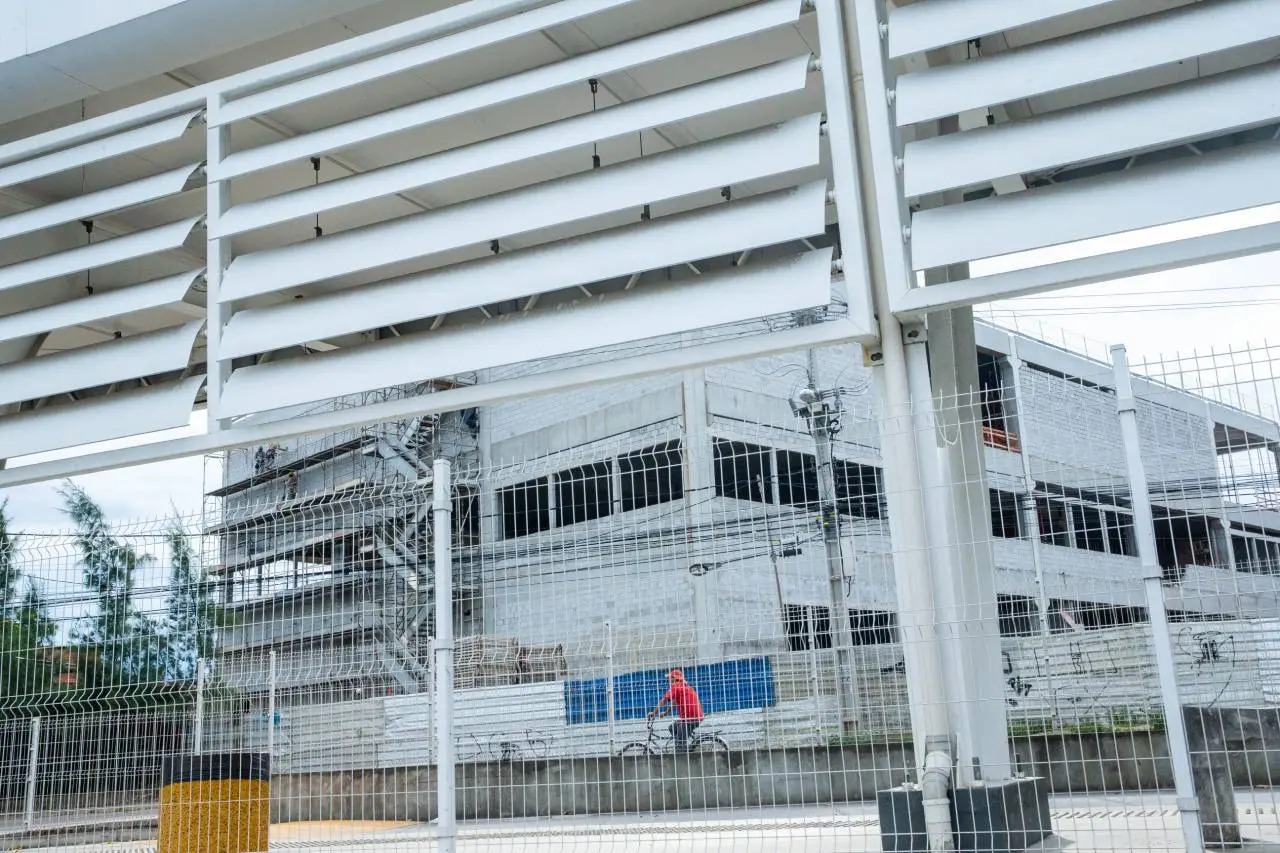 Obras do Mix Mateus no José Walter