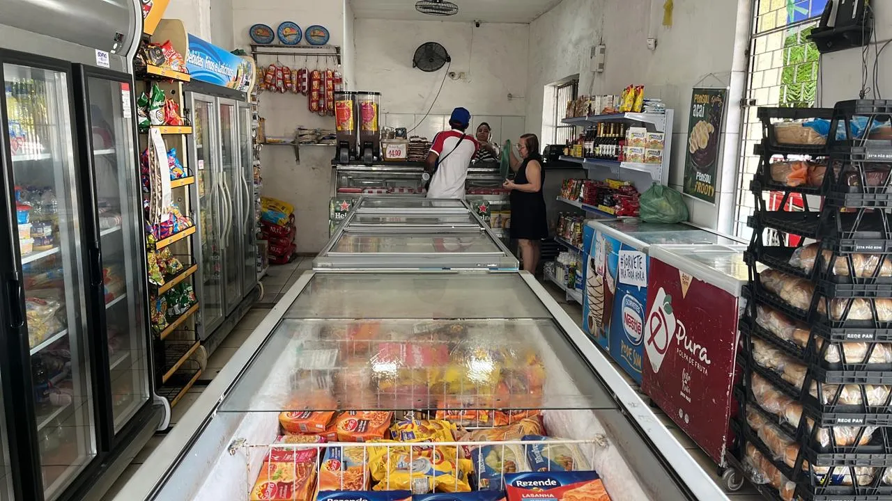 Estação dos Frios, no bairro Moura Brasil, é especializado na venda dos chamados fifos