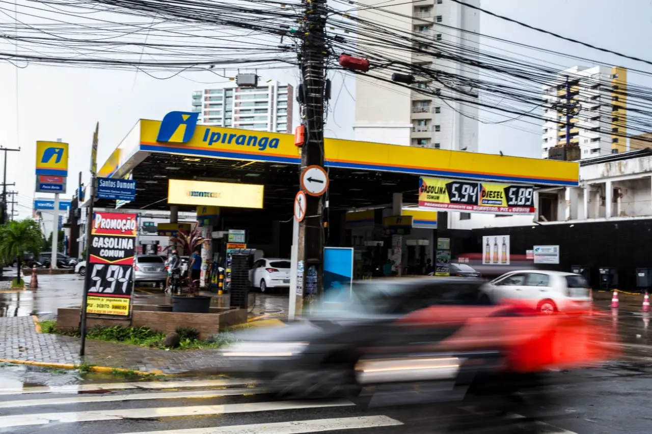 Posto de combustíveis