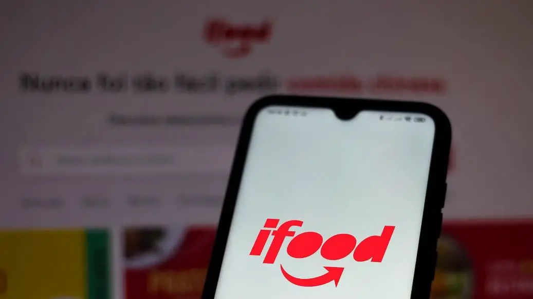 Imagem da notícia: iFood fora do ar? Usuários relatam problemas com cupons no aplicativo nesta sexta (8)