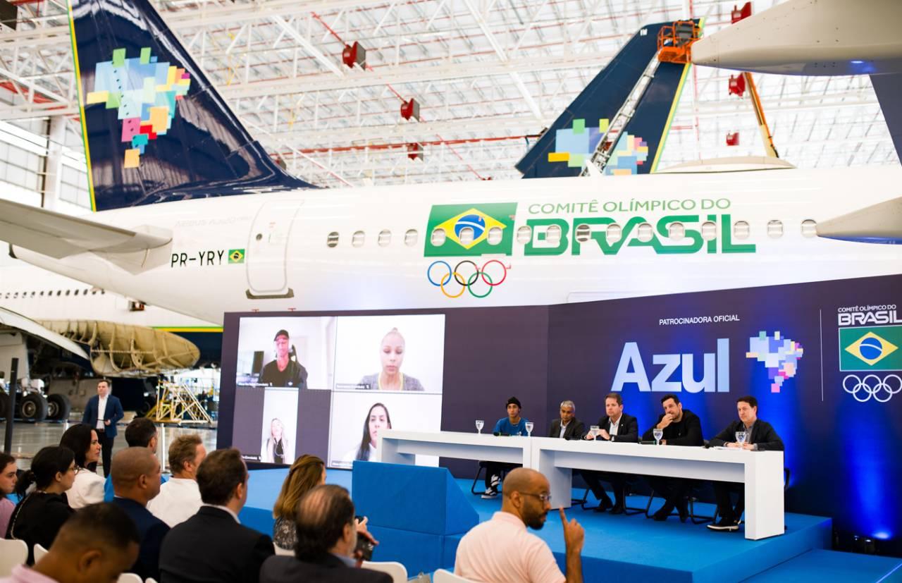 Cerimônia de formalização da Parceria AZUL-COB (Hangar Azul VCP)