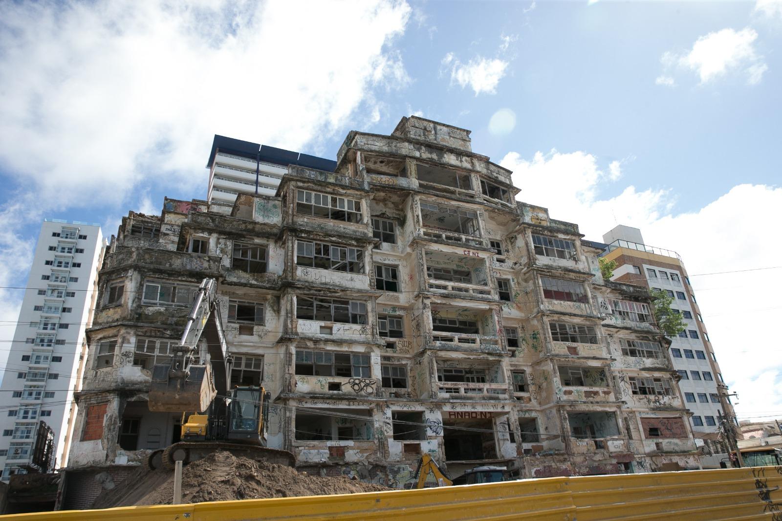 demolição do Edifício São Pedro