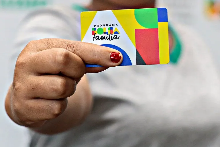 Em fevereiro de 2024, quase 1,5 milhão de famílias do Ceará receberam o Bolsa Família
