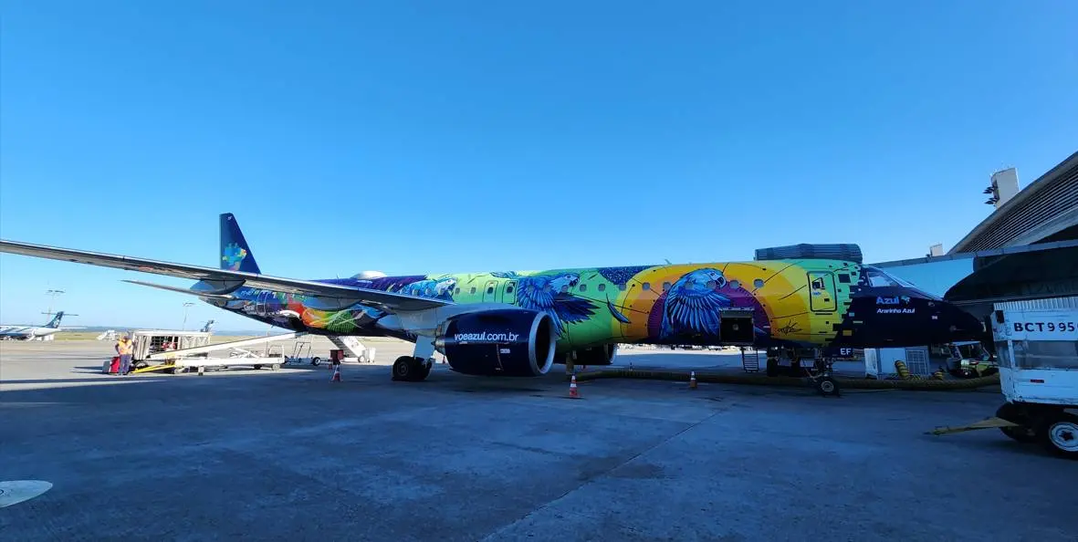 Embraer Jet 195 - E2