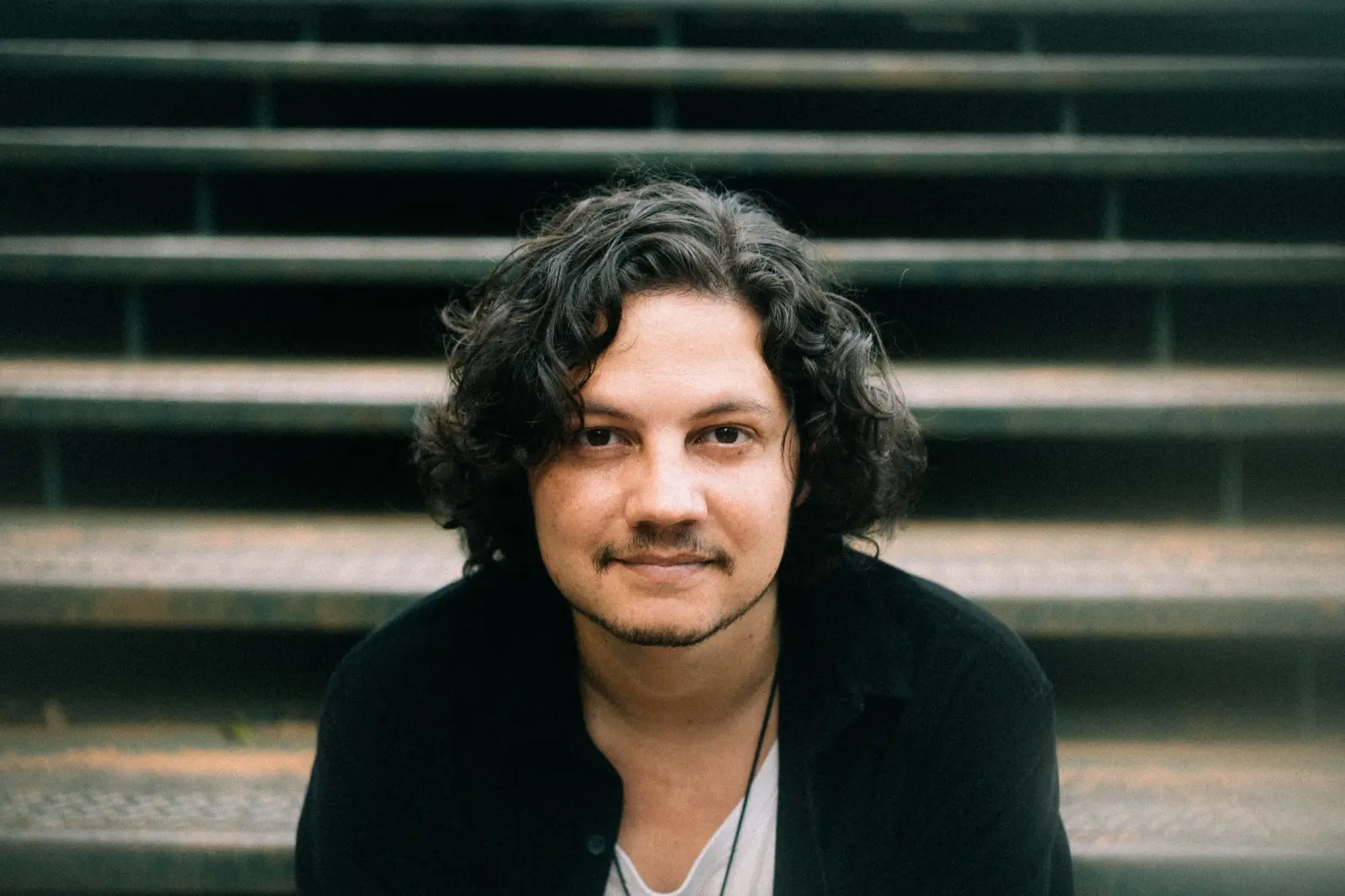 Gabriel Aragão, vocalista da banda Selvagens à Procura de Lei, apresentou seu projeto solo no festival