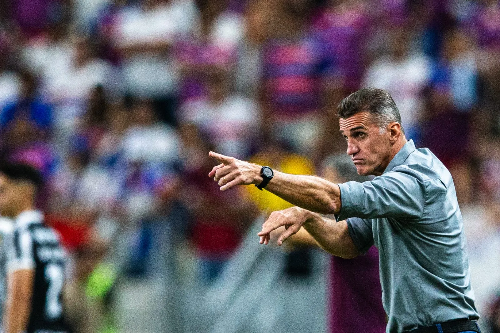 Vagner Mancini durante jogo do Ceará