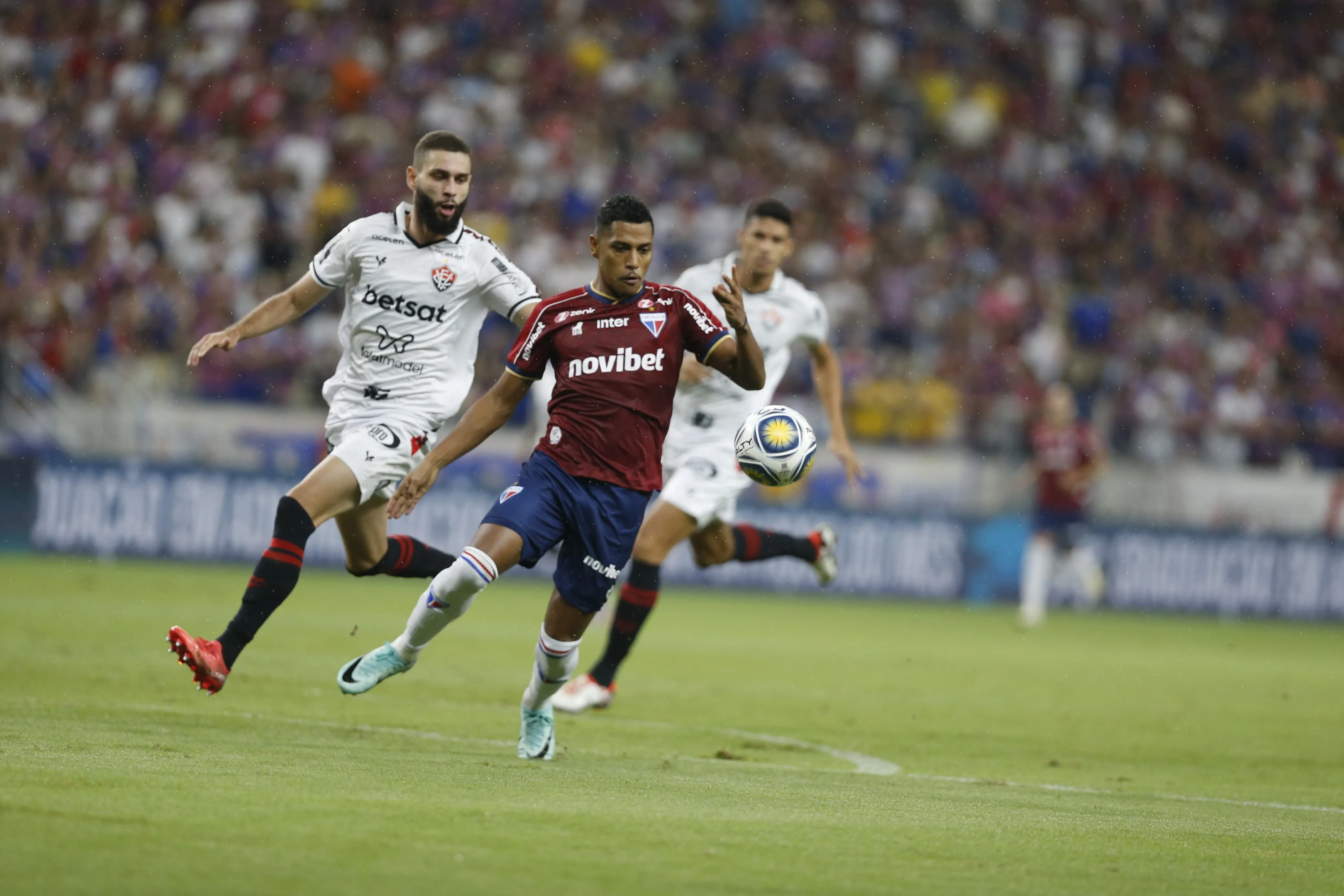 Pedro Rocha durante jogo do Fortaleza
