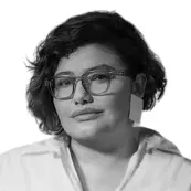 Foto frontal Bruna Damasceno