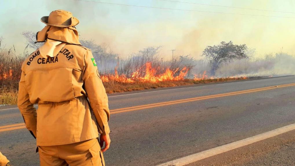 Incêndio em rodovia do Ceará