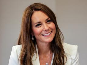 Kate Middleton. Kate Middleton contrariou família real ao revelar câncer em vídeo, diz site