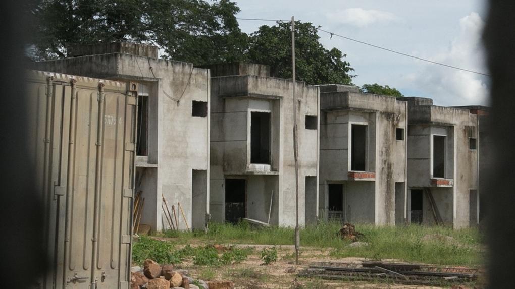 Fase 2 do condomínio Benvida, no Eusébio tem obra está abandonada há pelo menos dois anos