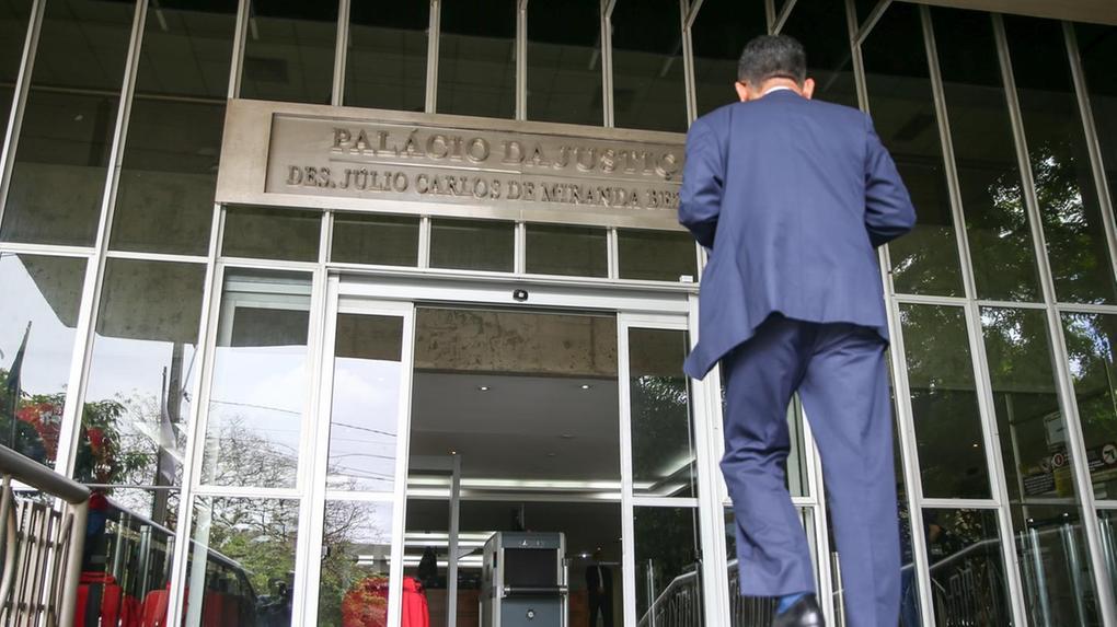 Redução de pena do réu e manutenção da absolvição da ré foram determinados pelo Tribunal de Justiça do Ceará