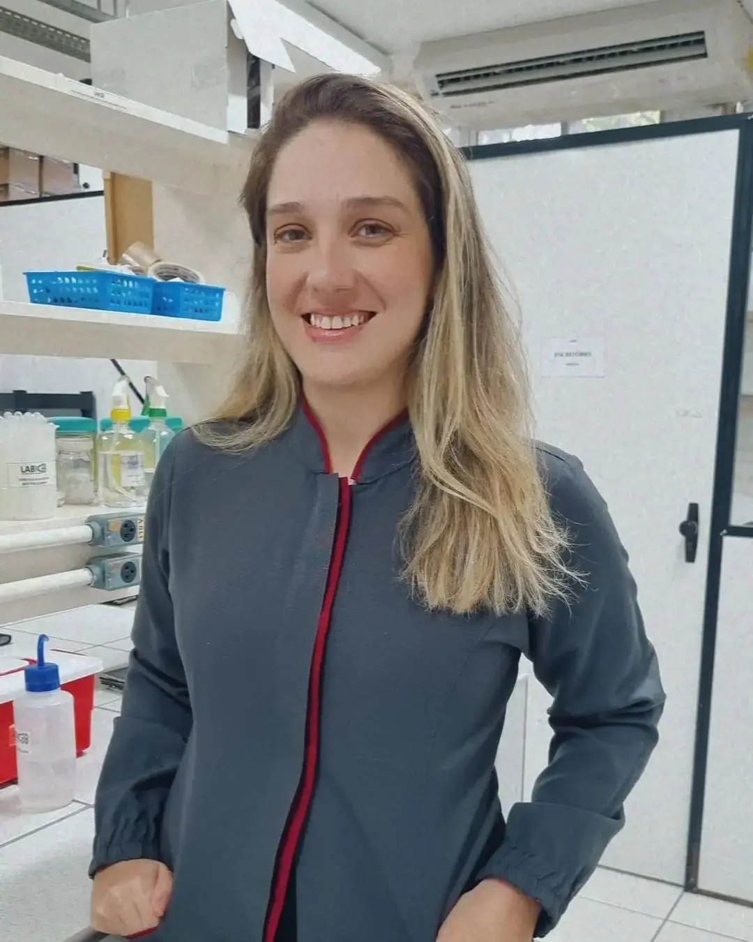 Cláudia Lóssio é servidora técnico-administrativa da Universidade Federal do Ceará