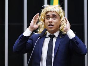 Deputado Nikolas Ferreira é acusado de transfobia por discurso na Câmara dos Deputados