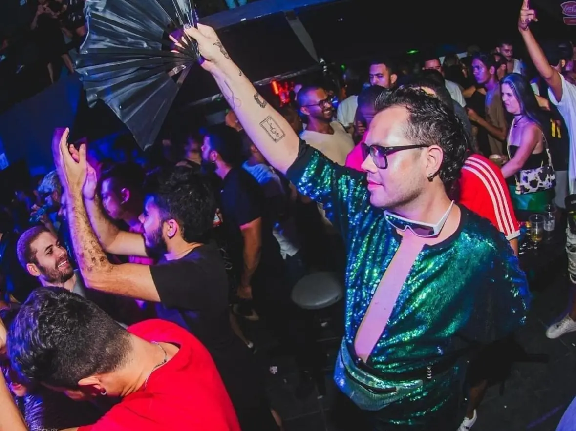 Público curte festa no Gandaia Club