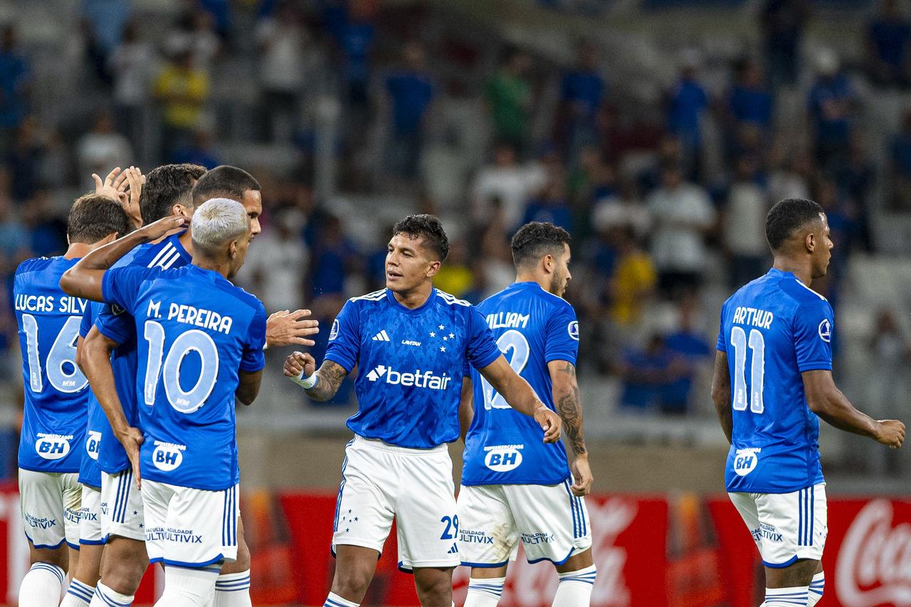 Unión La Calera x Cruzeiro: Confira horário, onde assistir, palpites e